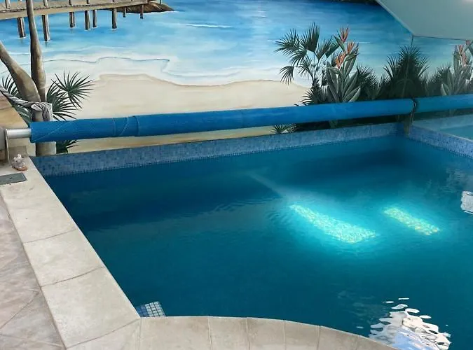 Met Prive Zwembad En Sauna Eibergen